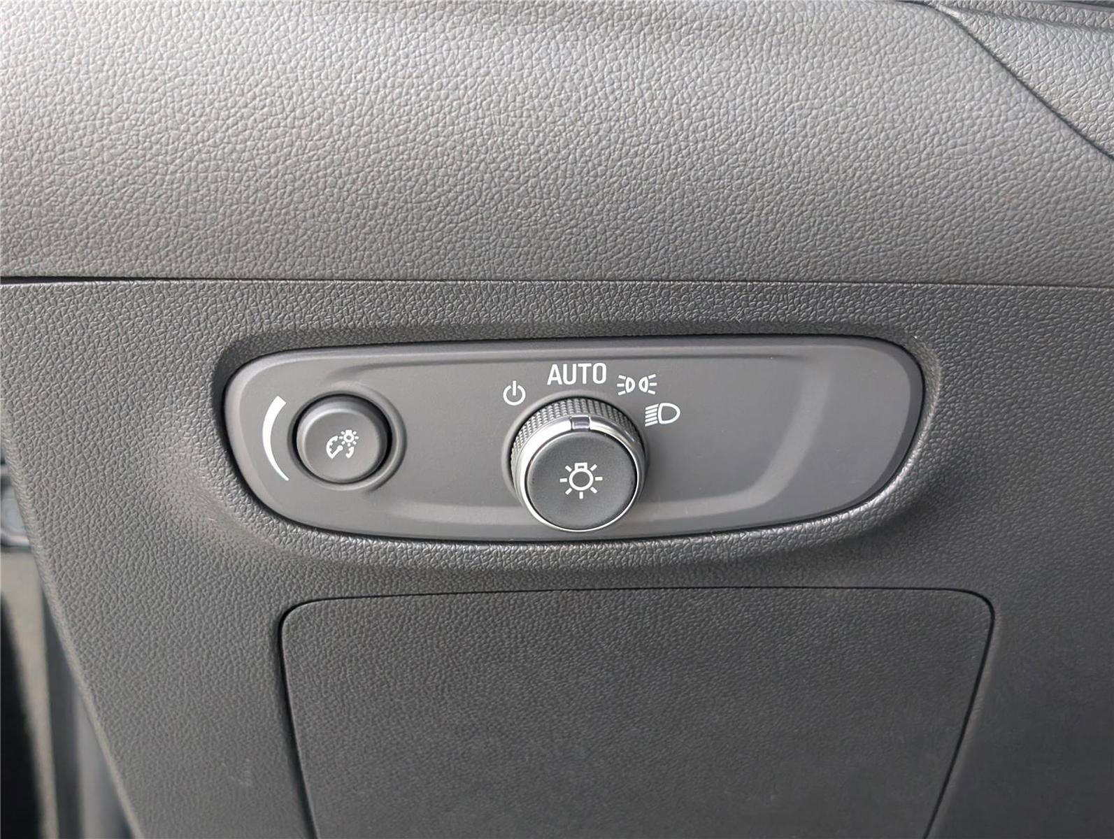 New 2026 Buick Encore GX Avenir w/ Avenir Technology Package image 25