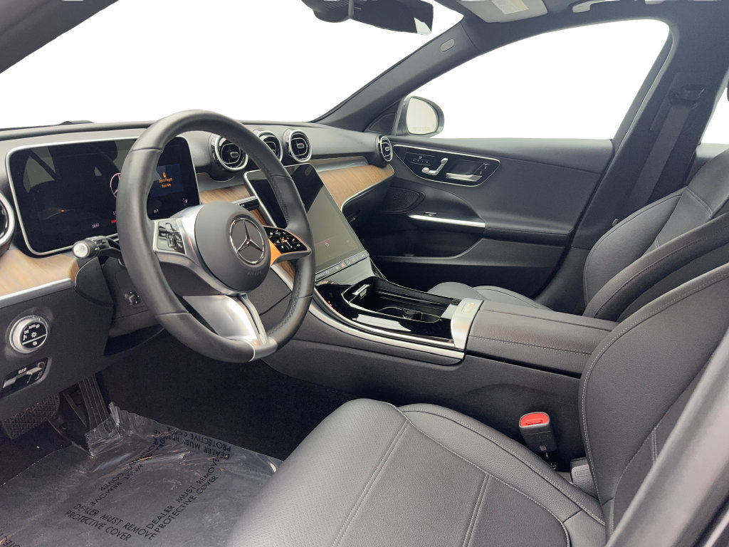 Used 2025 Mercedes-Benz C 300 4MATIC Sedan image 19