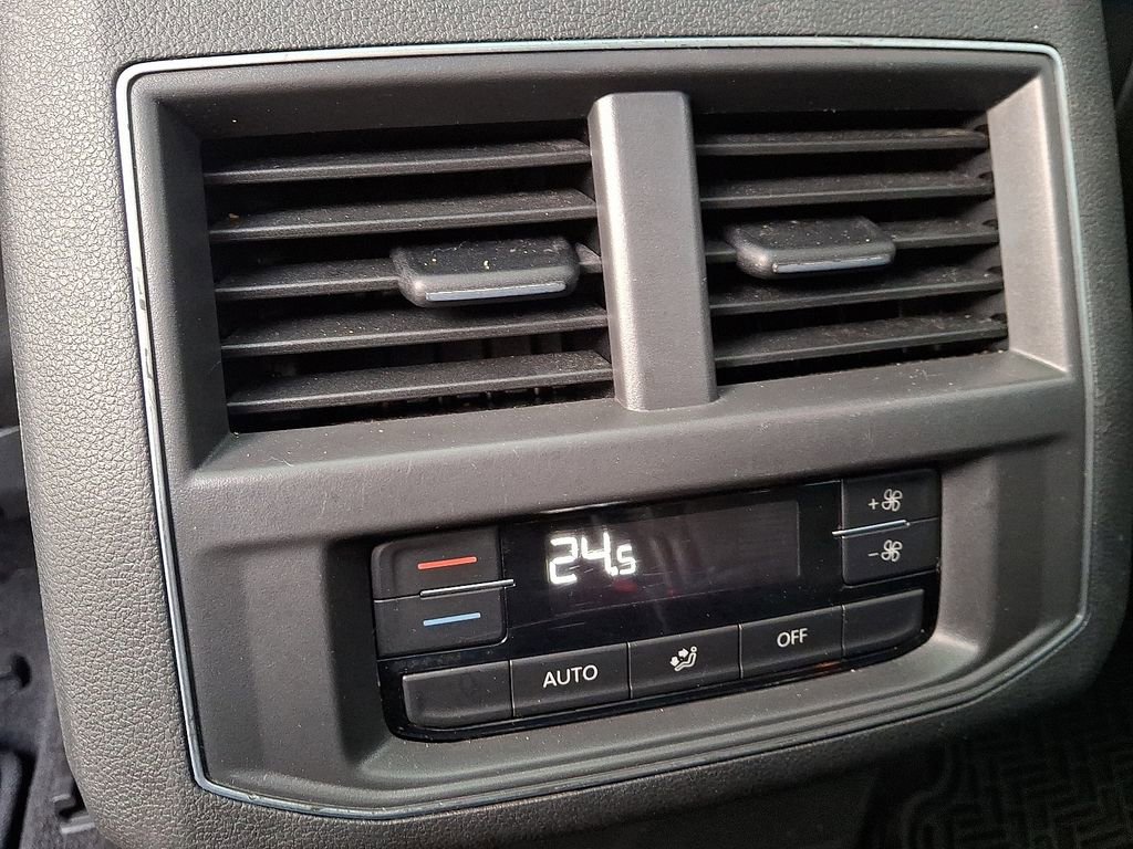 Used 2019 Volkswagen Atlas SEL image 11