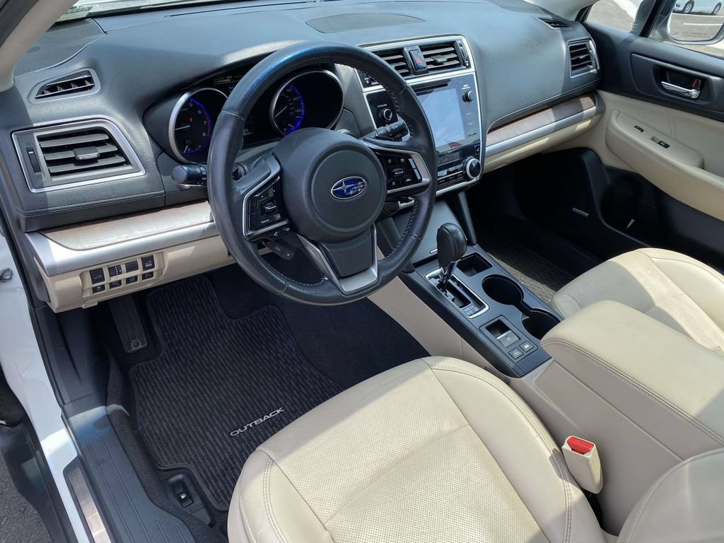 Used 2019 Subaru Outback 2.5i Limited AWD/4WD image 17