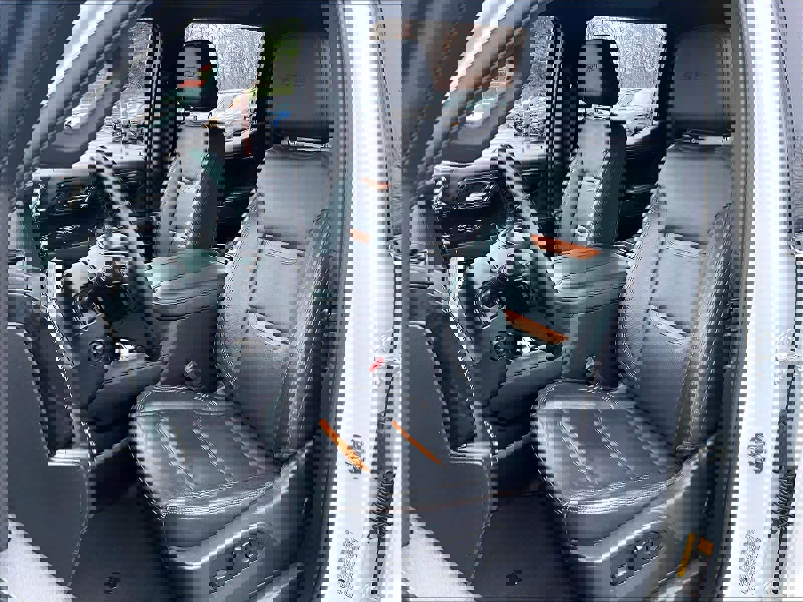 Used 2024 GMC Sierra 1500 AT4 w/ Technology Package image 15