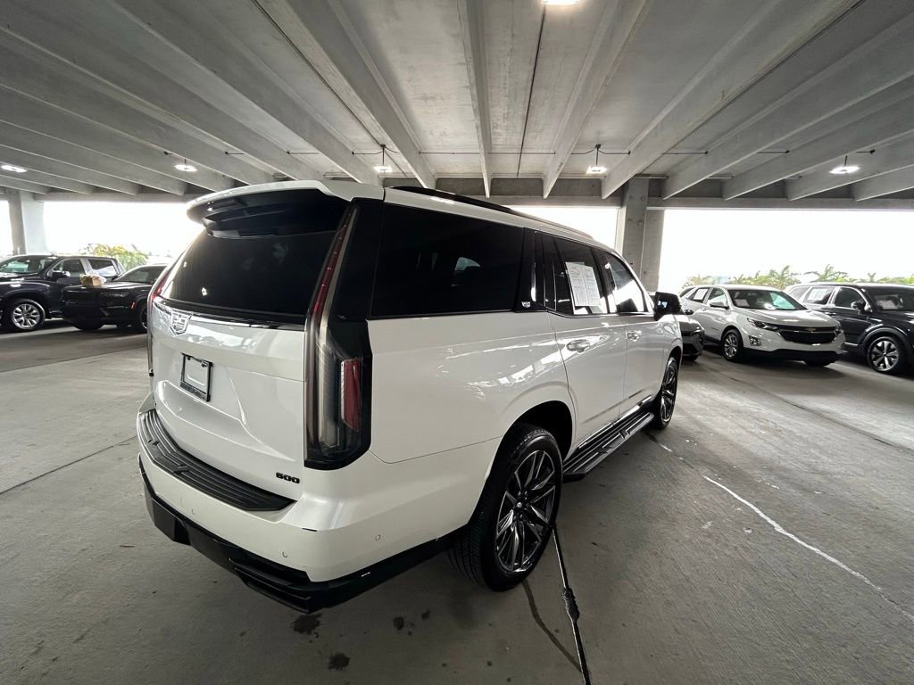 Used 2022 Cadillac Escalade Sport image 5