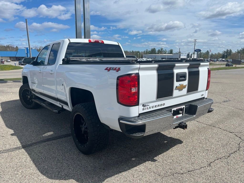 Used 2019 Chevrolet Silverado 1500 LT w/ All Star Edition AWD/4WD image 6