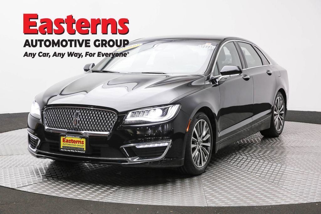 Used 2019 Lincoln MKZ Premiere image 1