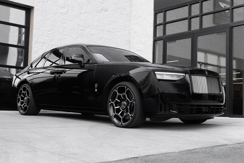 Used 2025 Rolls-Royce Ghost Black Badge image 1