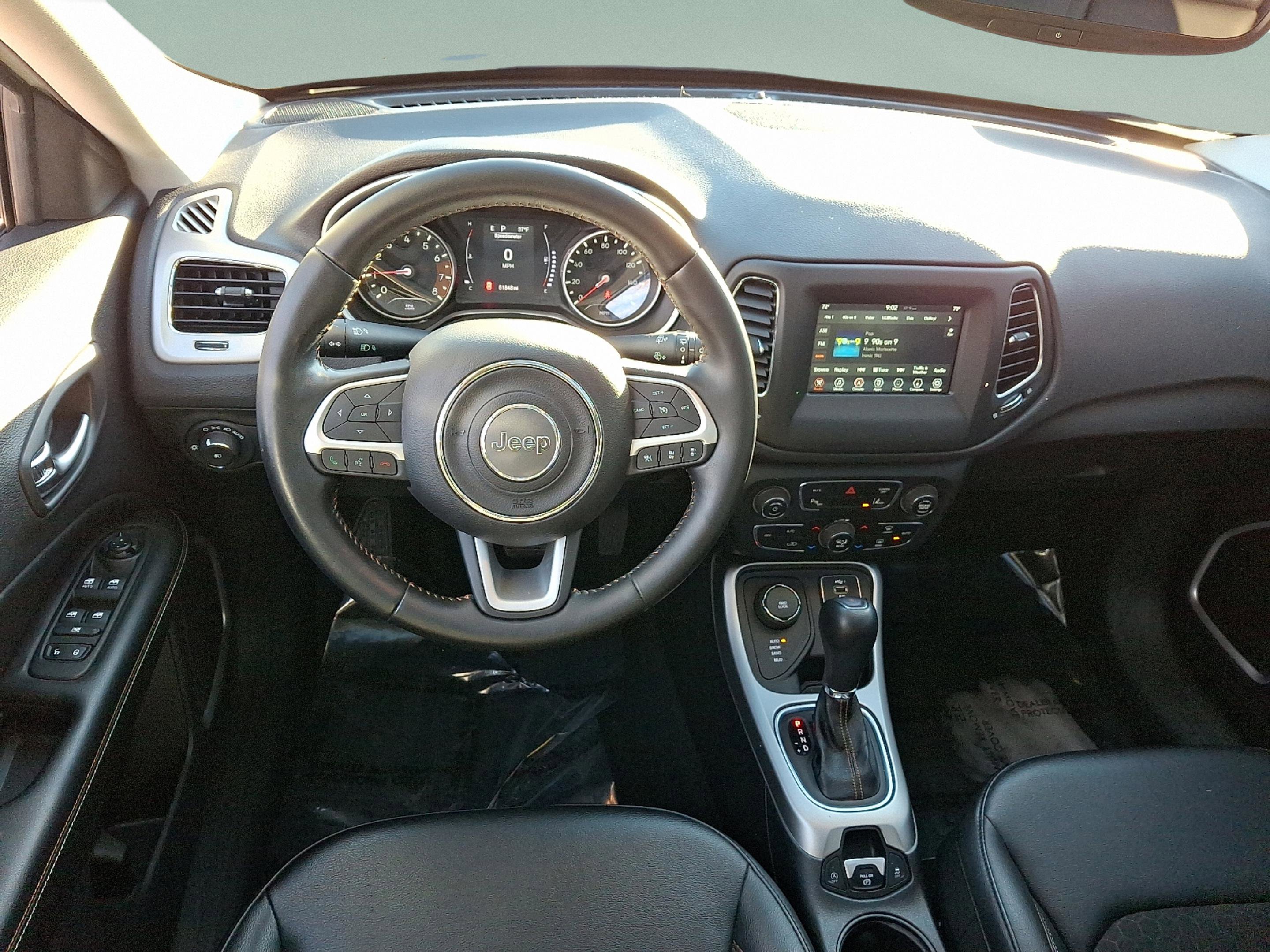 Used 2020 Jeep Compass Latitude image 11