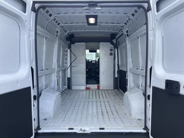 Used 2024 RAM ProMaster 2500 w/ Quick Order Package 22G SLT FWD image 13