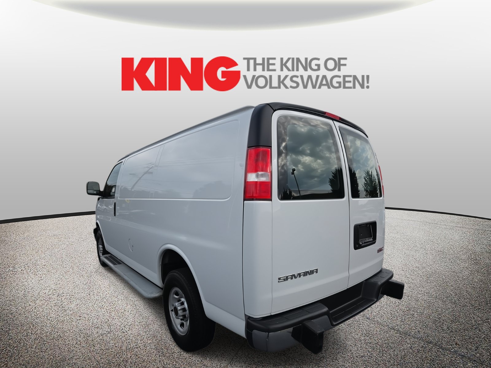 Used 2024 GMC Savana 2500 w/ Driver Convenience Package RWD image 5