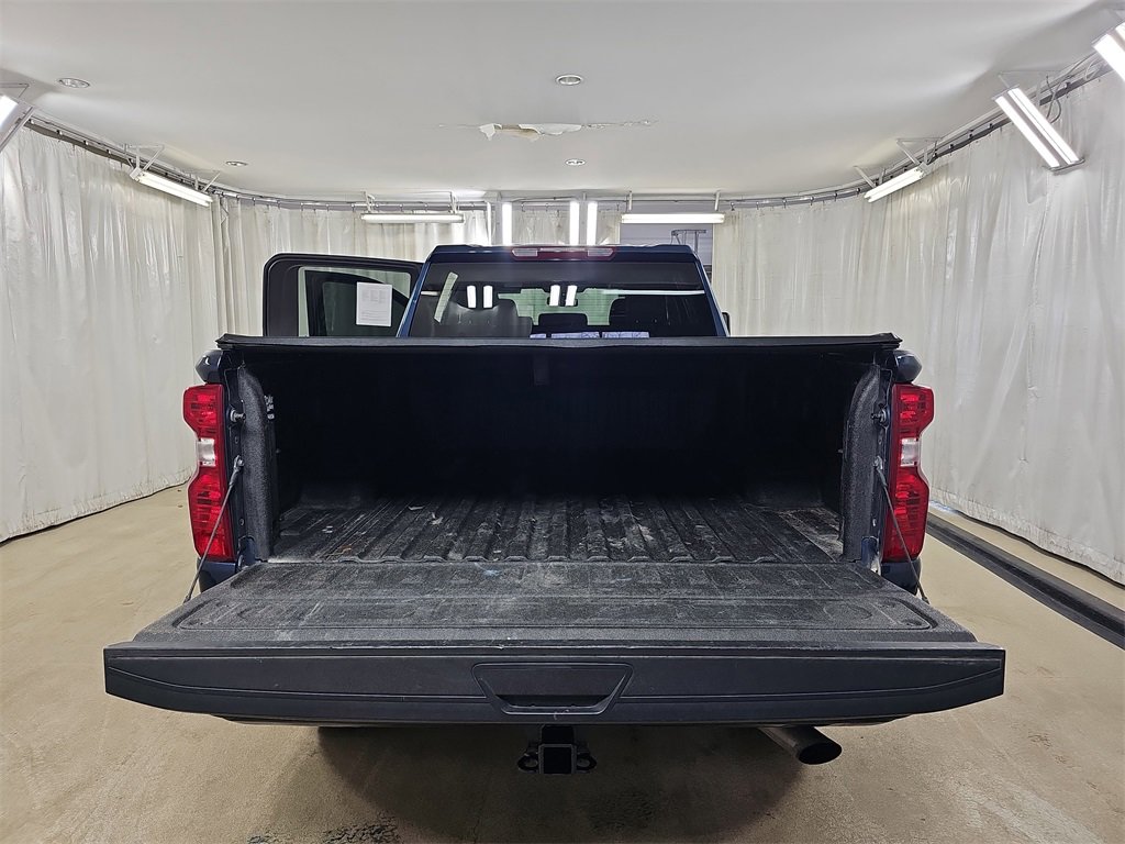 Certified 2022 Chevrolet Silverado 2500 Custom w/ Custom Value Package image 15