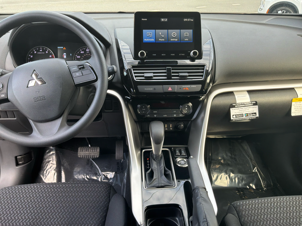 New 2025 Mitsubishi Eclipse Cross LE AWD/4WD image 6