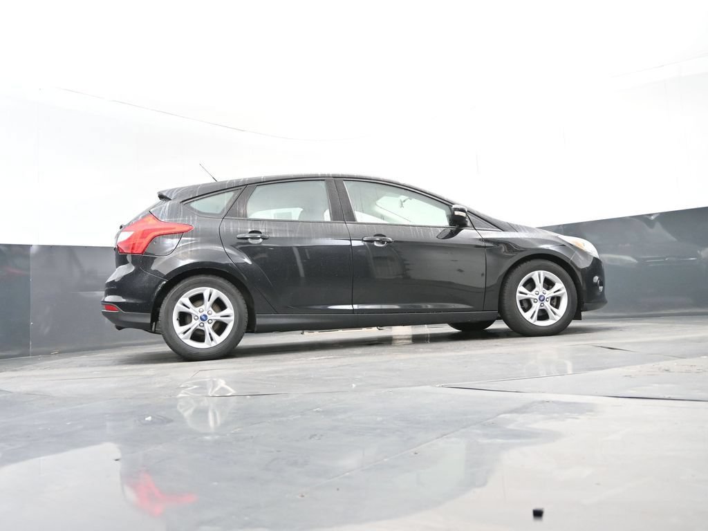 Used 2014 Ford Focus SE FWD image 24