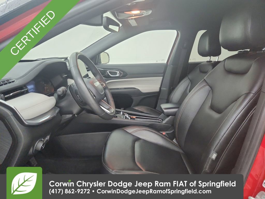 Used 2024 Jeep Compass Limited image 19