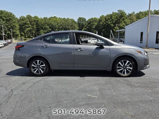 Used 2025 Nissan Versa SV FWD image 6