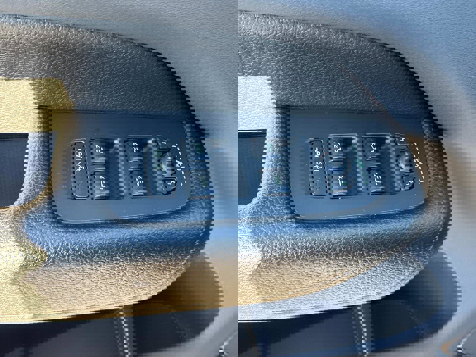 Used 2019 Volvo XC60 T6 Inscription image 17