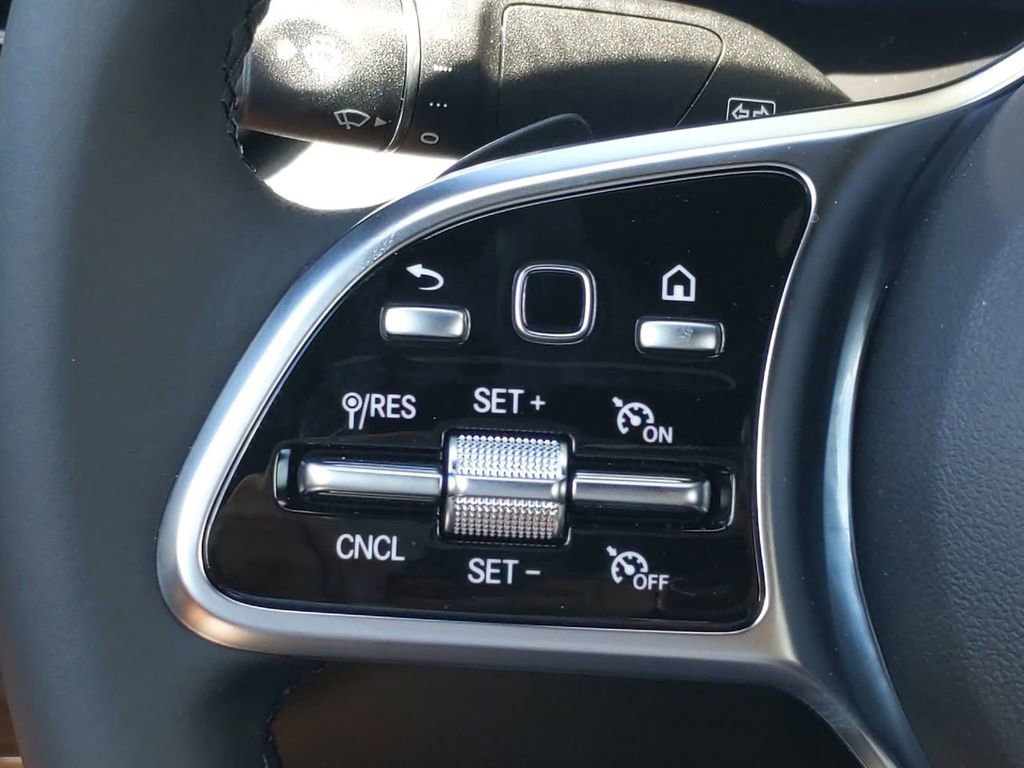 Used 2022 Mercedes-Benz C 300 Cabriolet image 20