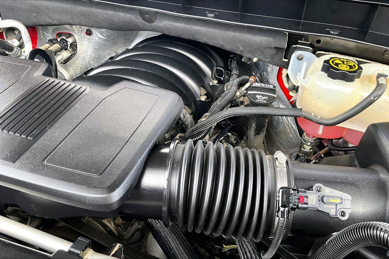 Used 2021 Chevrolet Silverado 1500 RST AWD/4WD image 34