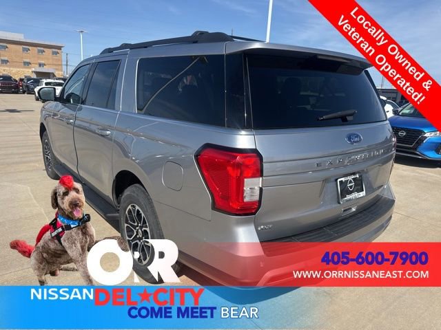 Used 2024 Ford Expedition Max XLT video 3