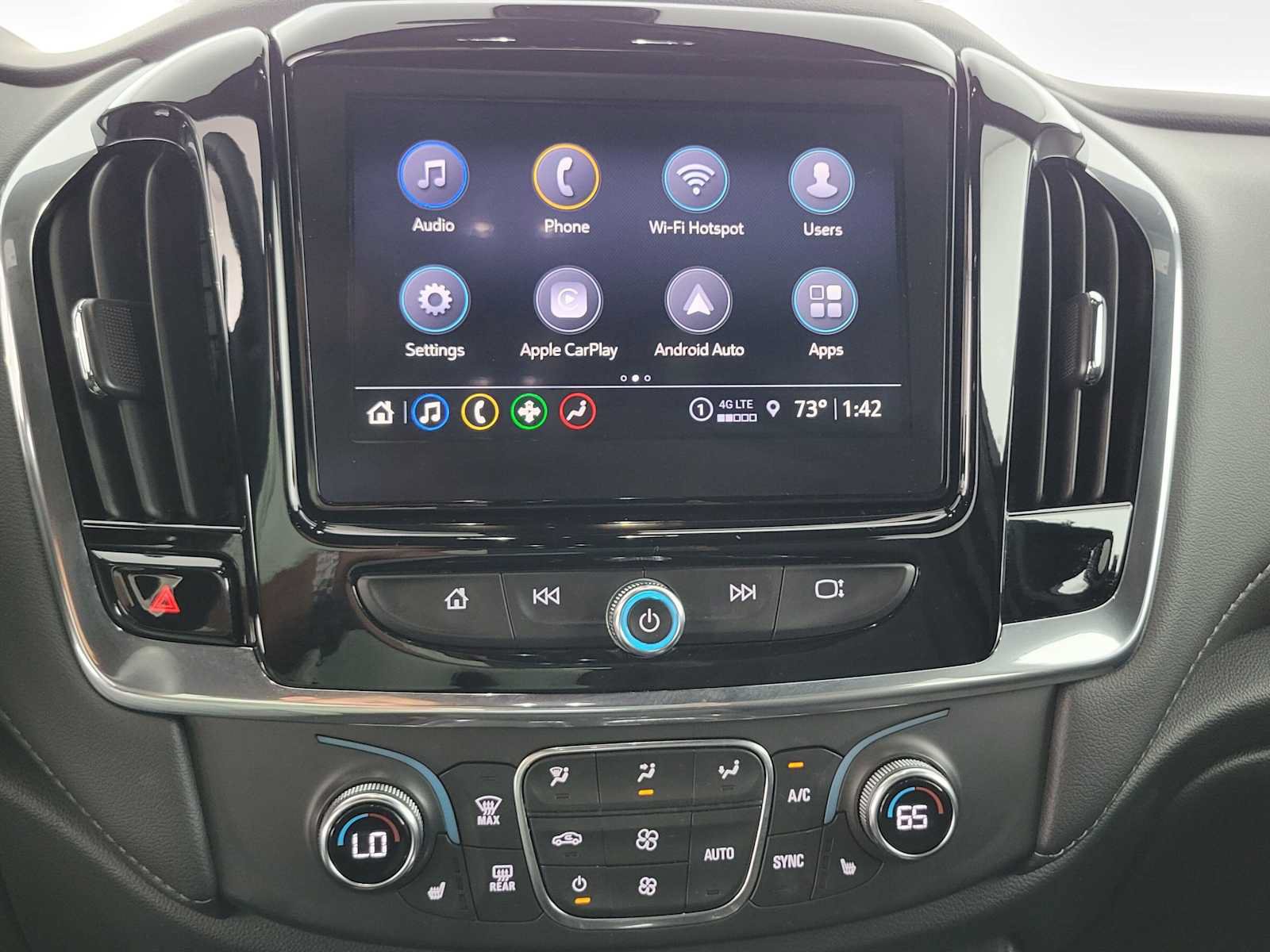Used 2023 Chevrolet Traverse LT FWD image 30