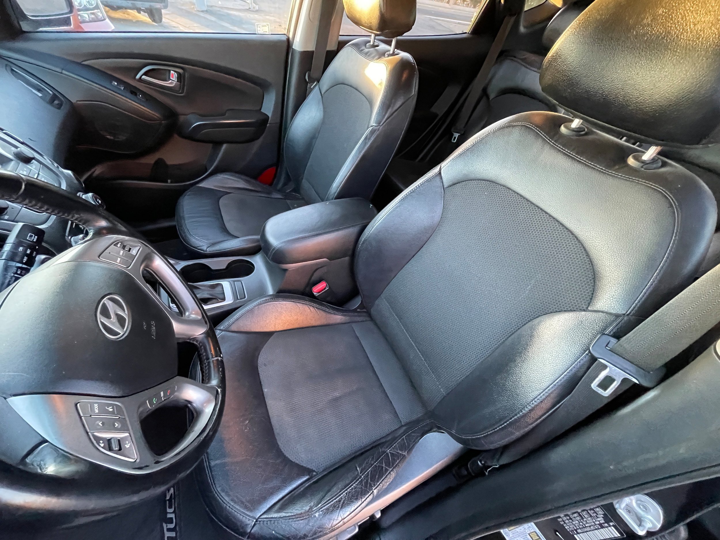 Used 2014 Hyundai Tucson SE FWD image 12