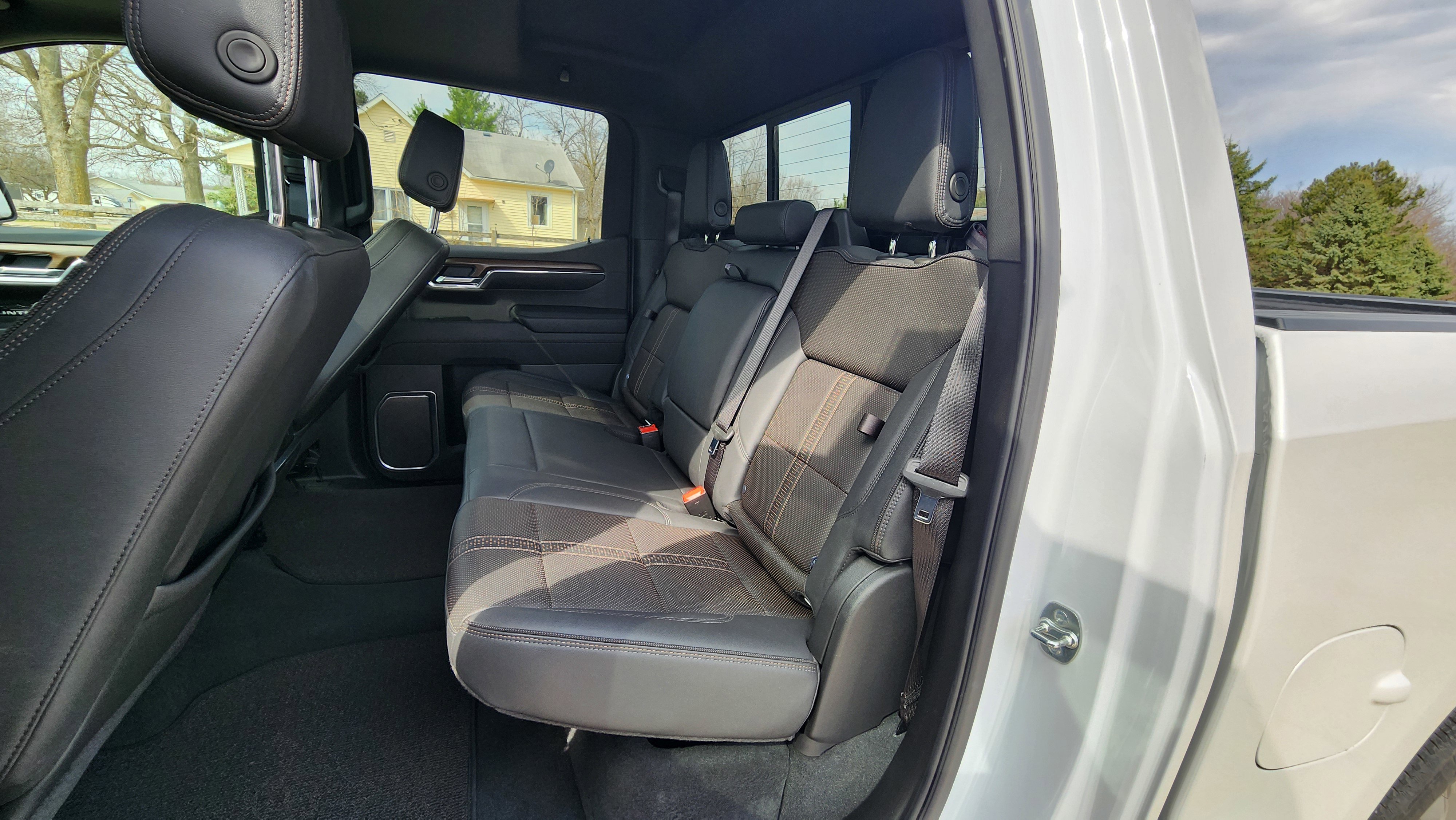 Used 2025 Chevrolet Silverado 1500 High Country w/ Technology Package image 20