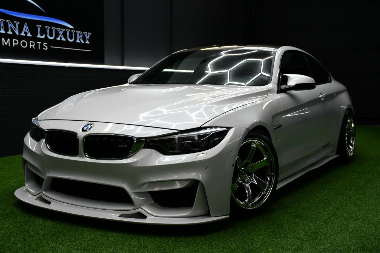 Used 2016 BMW M4 Coupe w/ Executive Package RWD image 2
