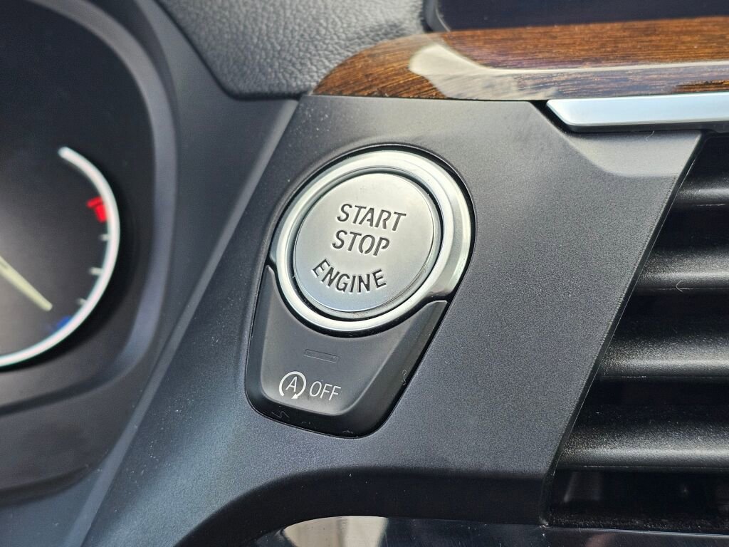 Used 2021 BMW X3 xDrive30i w/ Convenience Package image 39