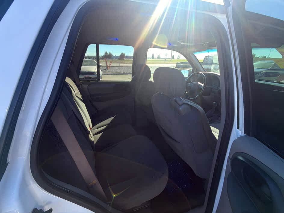 Used 2002 Chevrolet TrailBlazer LT AWD/4WD image 24