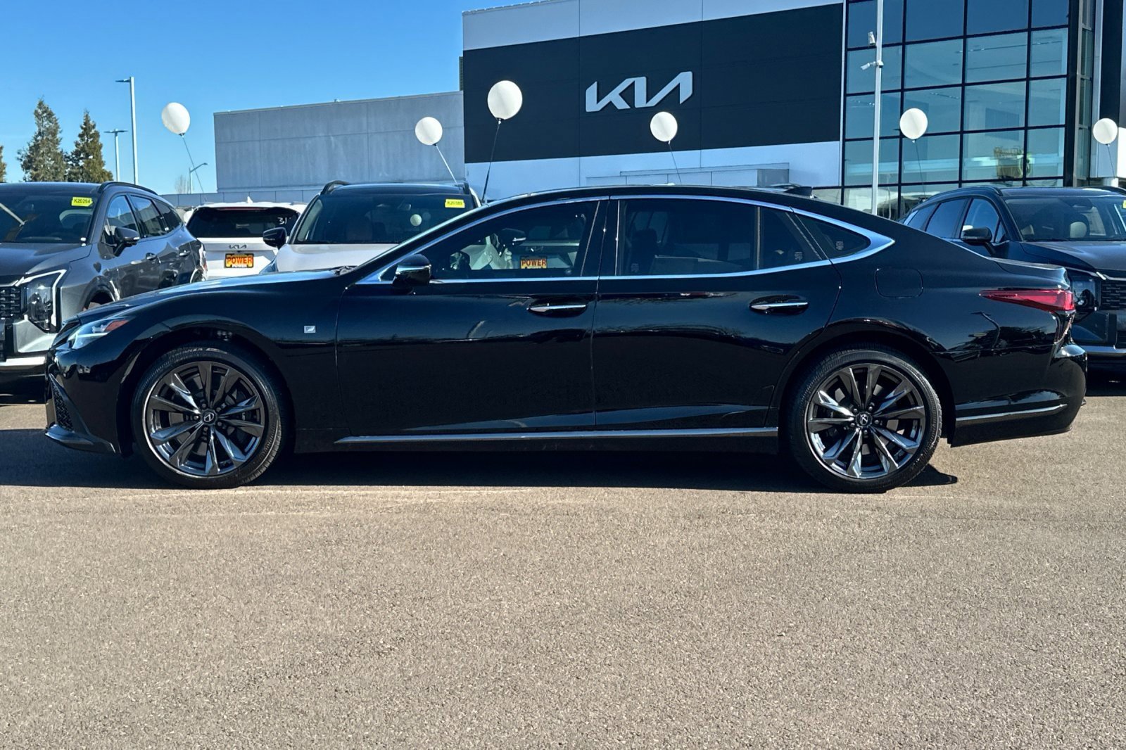 Used 2023 Lexus LS 500 F Sport image 7