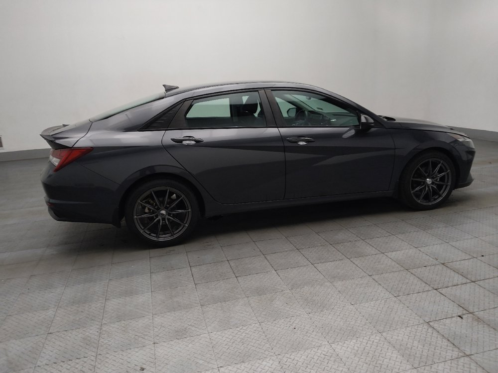 Used 2021 Hyundai Elantra SEL w/ Convenience Package FWD image 10