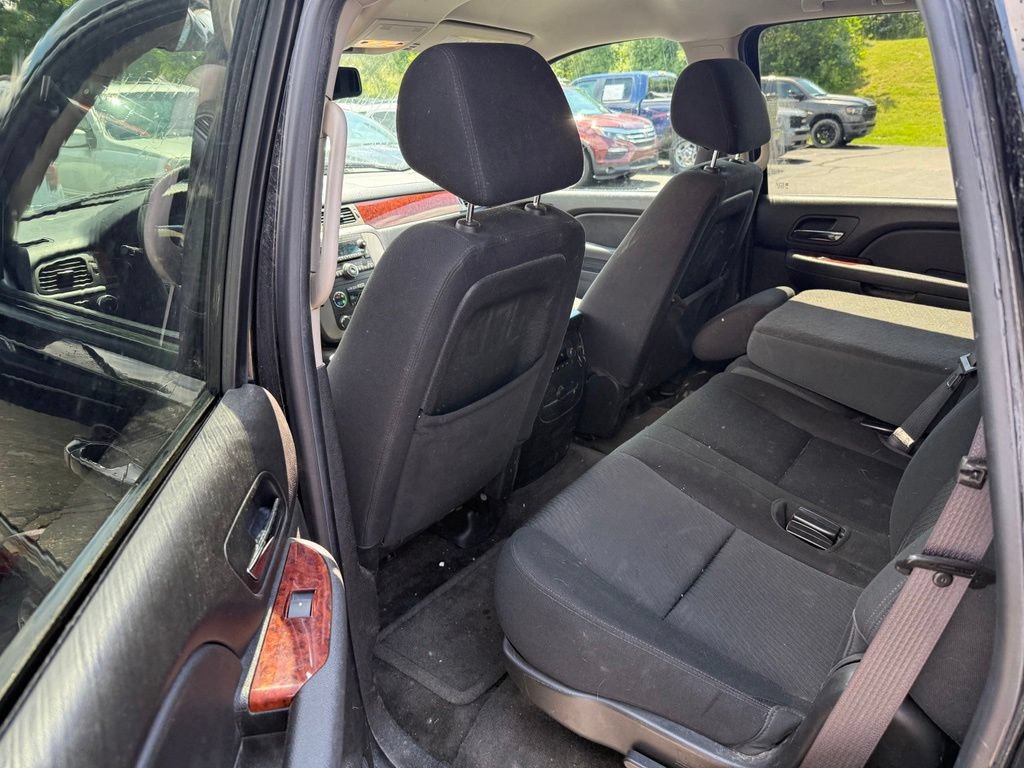 Used 2013 GMC Yukon SLE w/ Convenience Package AWD/4WD image 5