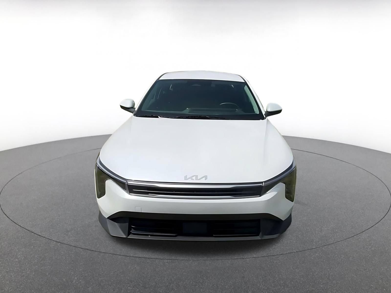 Used 2025 Kia K4 FWD image 4