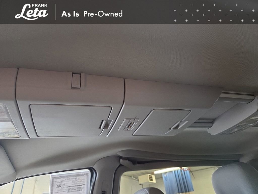 Used 2005 Pontiac Montana SV6 w/ Premium Convenience Package image 15