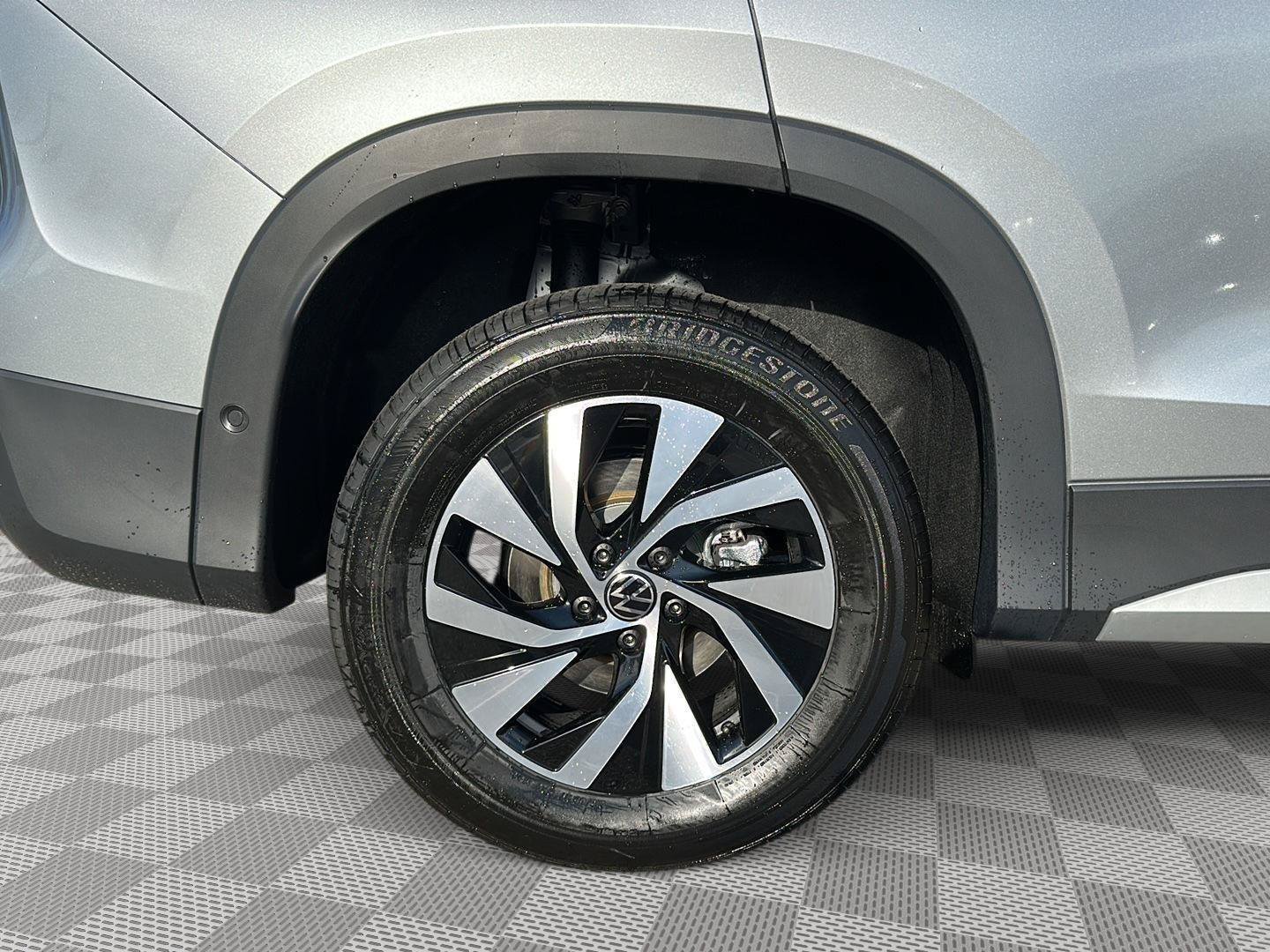 New 2026 Volkswagen Tiguan S AWD/4WD image 12