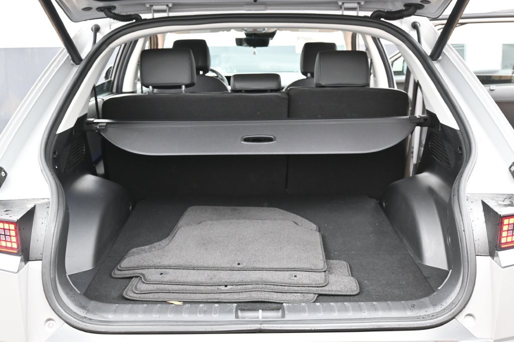 Used 2025 Hyundai Ioniq 5 Limited RWD image 29
