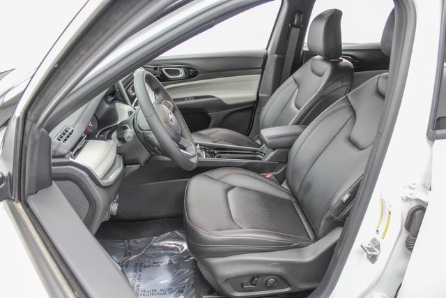 Used 2024 Jeep Compass Limited AWD/4WD image 17