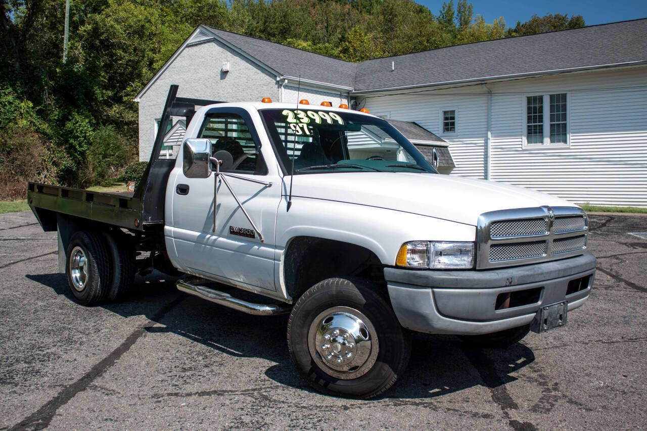 Used 1997 Dodge Ram 3500 Truck 2WD Regular Cab image 2