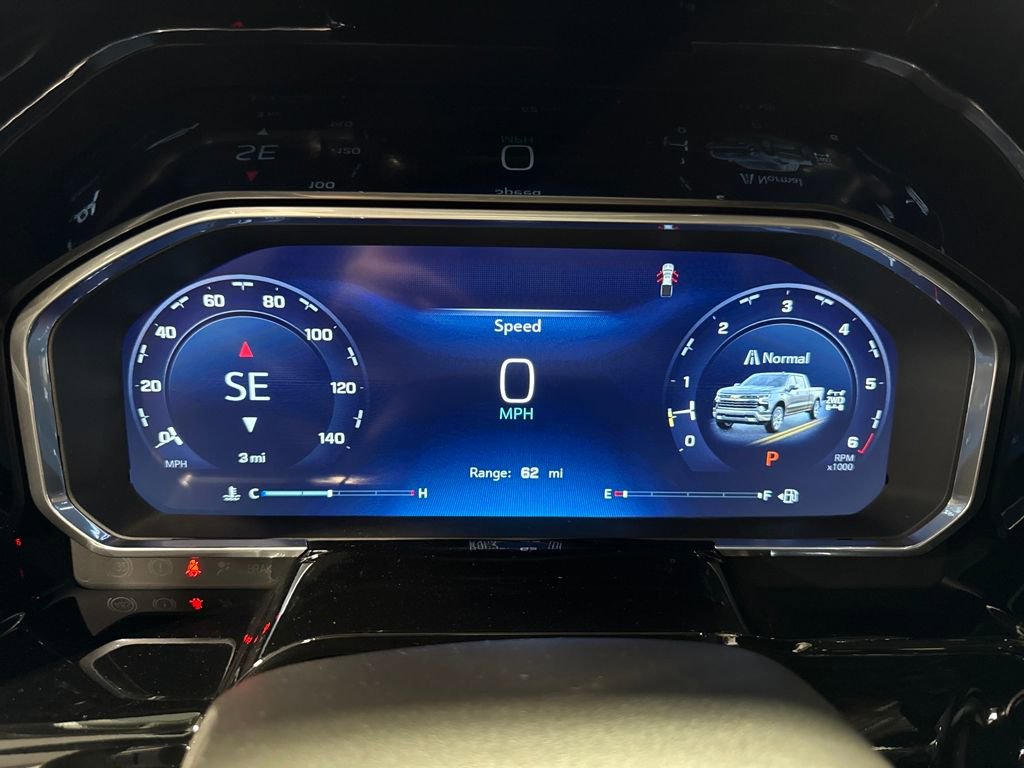 Used 2026 Chevrolet Silverado 1500 LT w/ Leather Package image 18