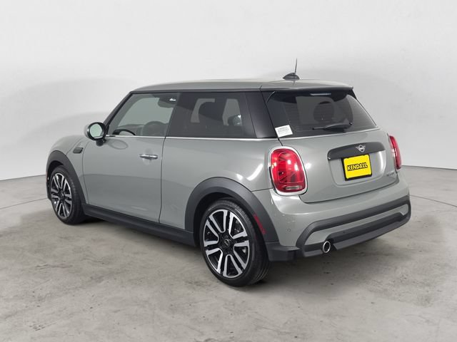 Used 2023 MINI Cooper 2-Door Hardtop FWD image 3