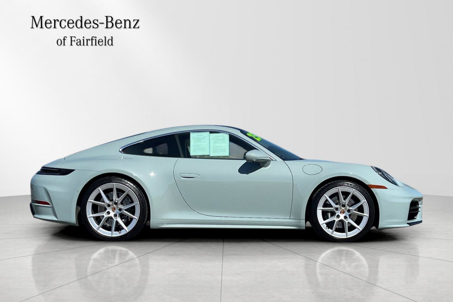 Used 2025 Porsche 911 Carrera RWD image 8
