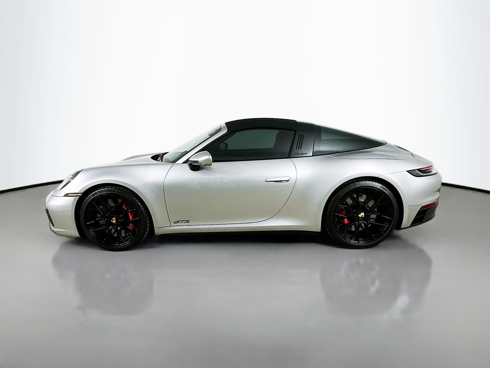Used 2024 Porsche 911 Targa 4 GTS AWD/4WD image 8