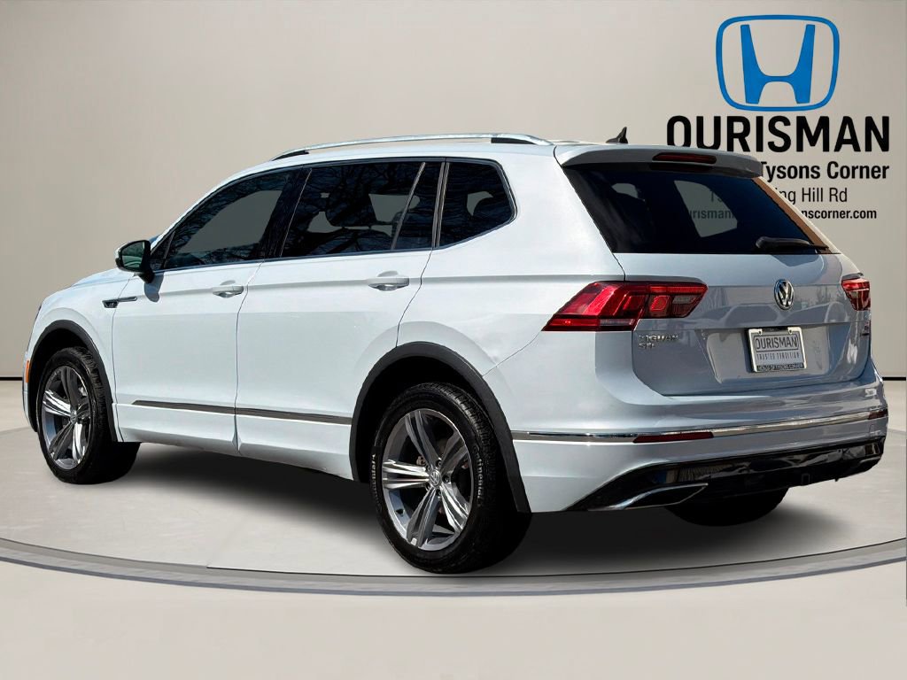 Used 2018 Volkswagen Tiguan SEL w/ R-Line Package image 4
