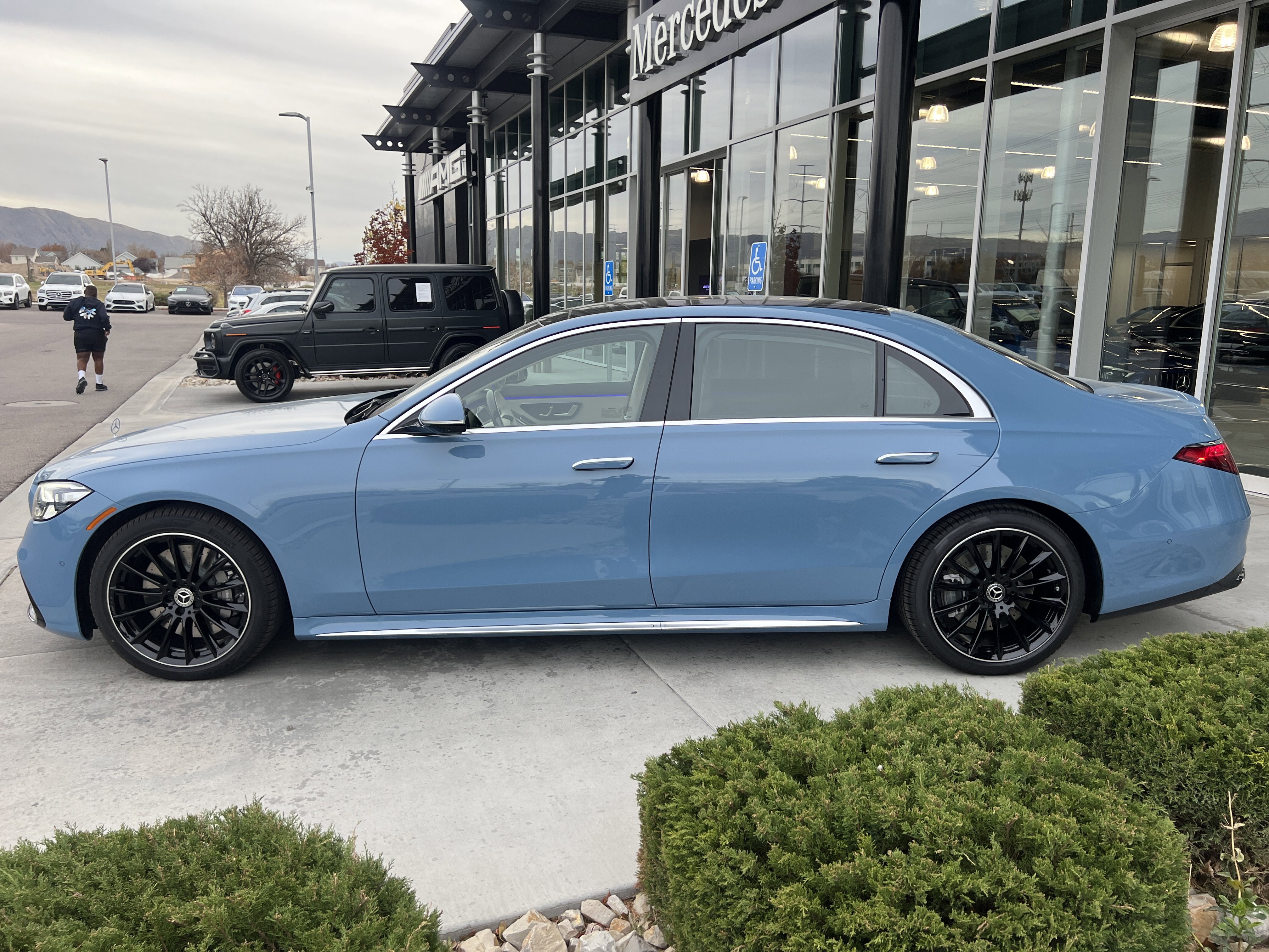 New 2026 Mercedes-Benz S 580 4MATIC Sedan image 8