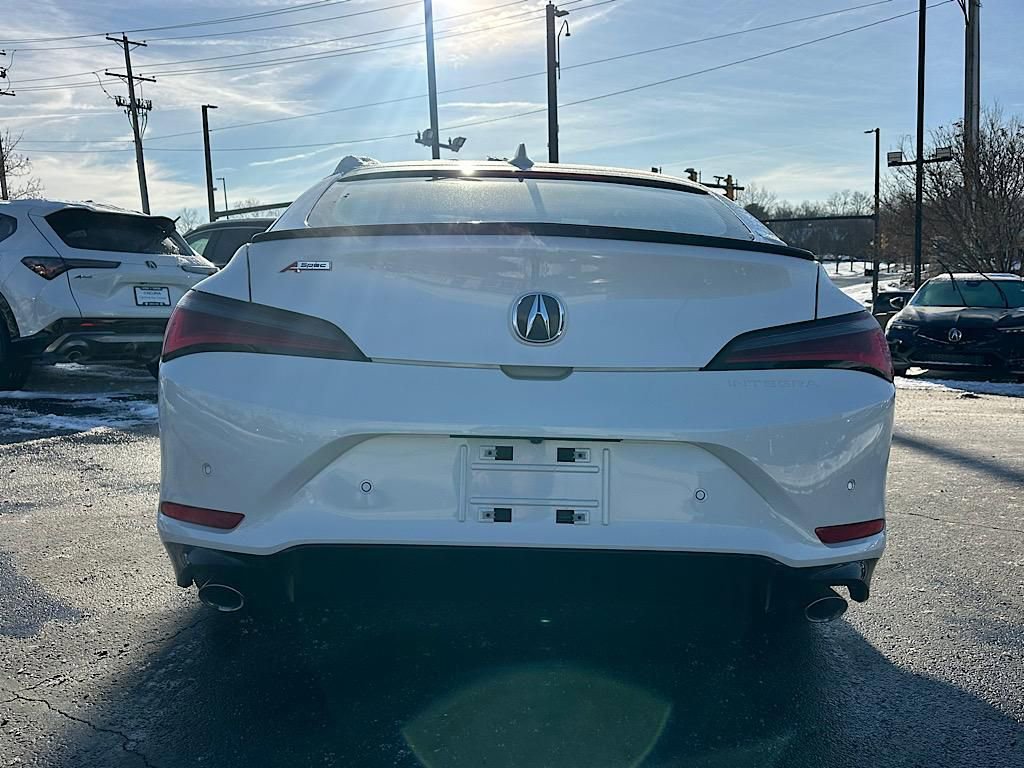 Used 2023 Acura Integra A-Spec image 9