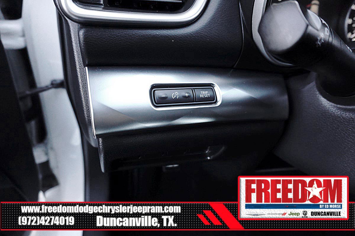 Used 2023 Nissan Maxima SV w/ Floor Mat Group image 31