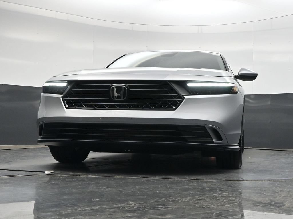 Used 2024 Honda Accord EX image 31