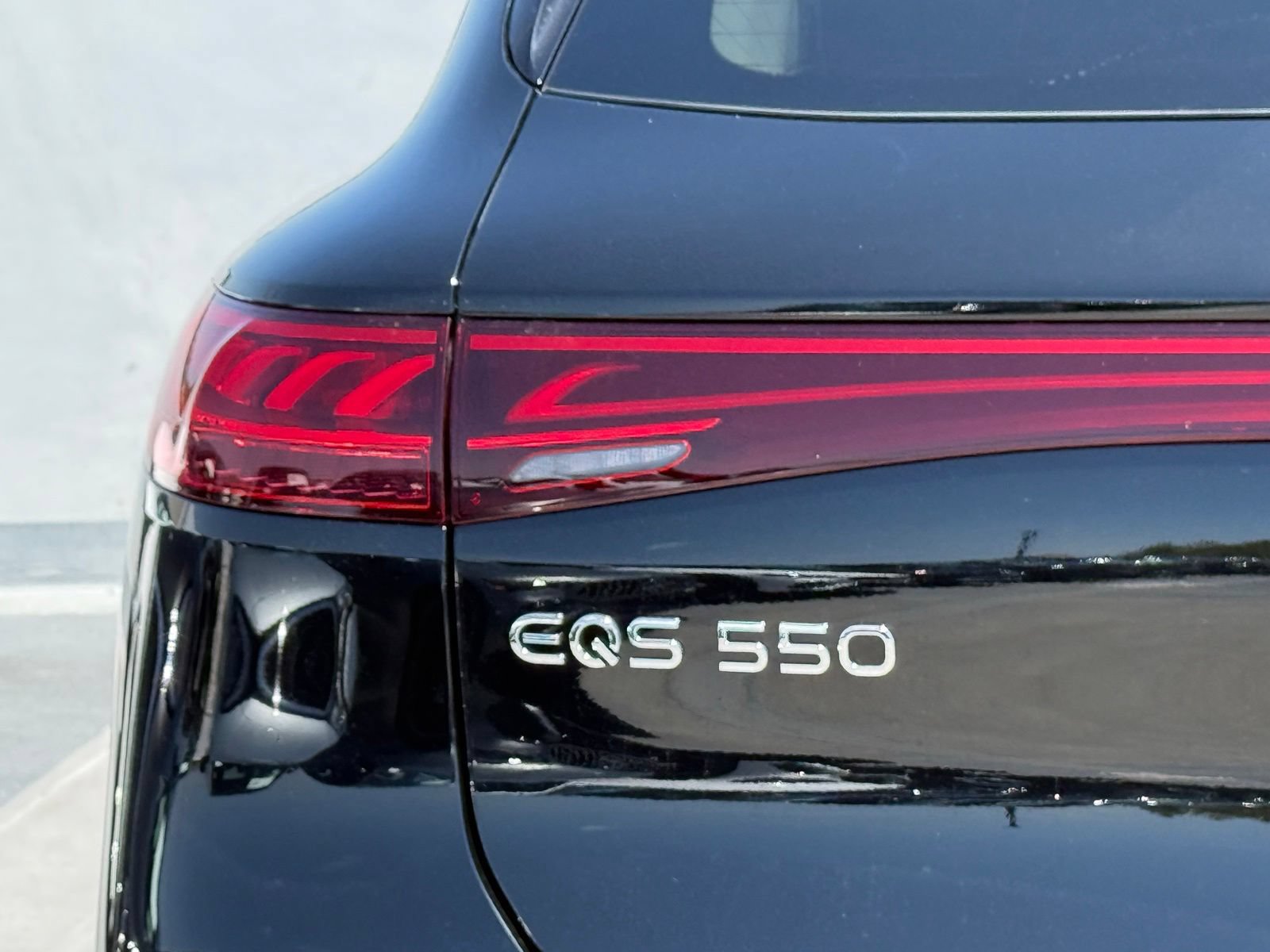 New 2026 Mercedes-Benz EQS 550 4MATIC SUV image 7