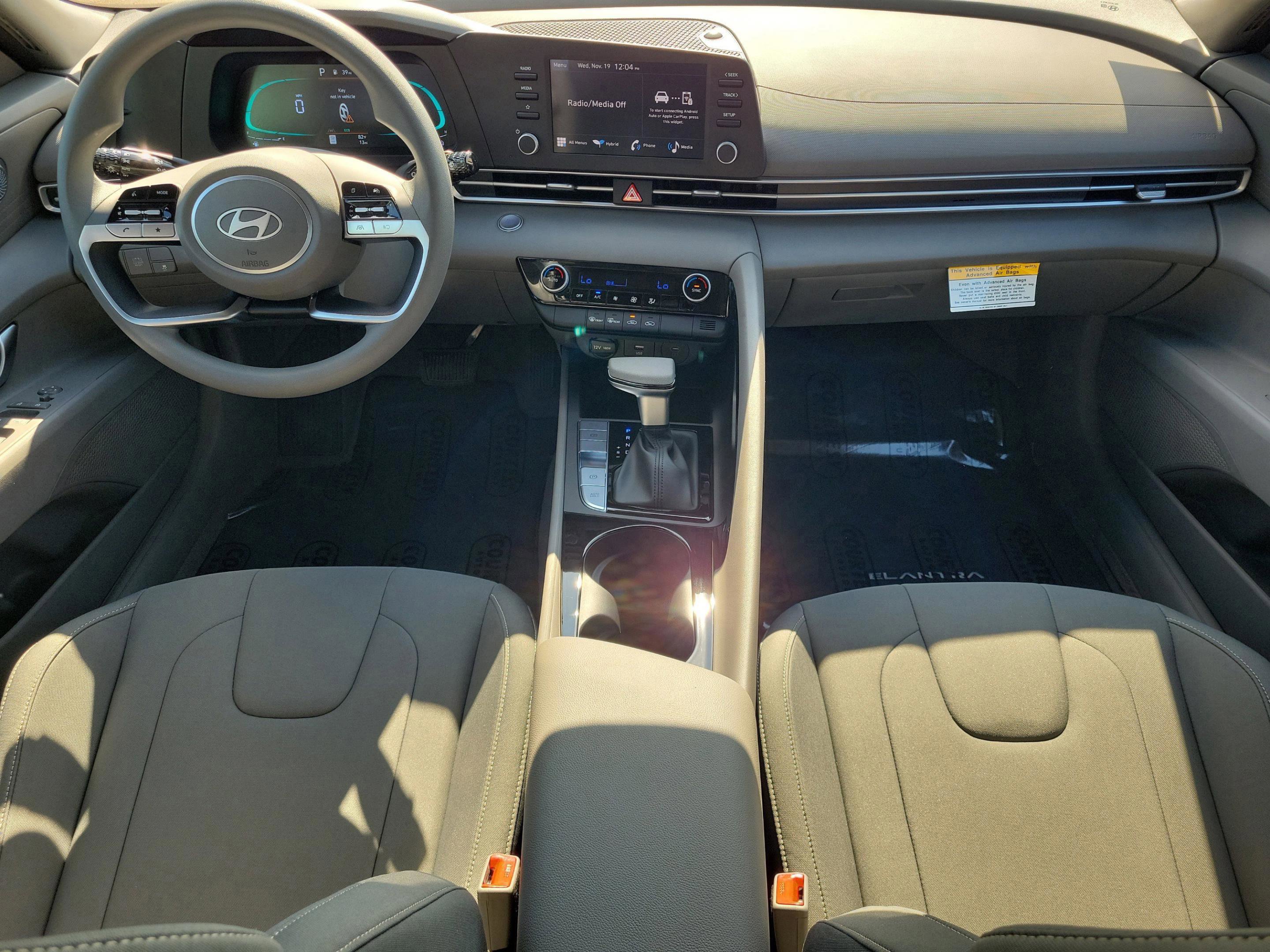 New 2026 Hyundai Elantra Blue image 34