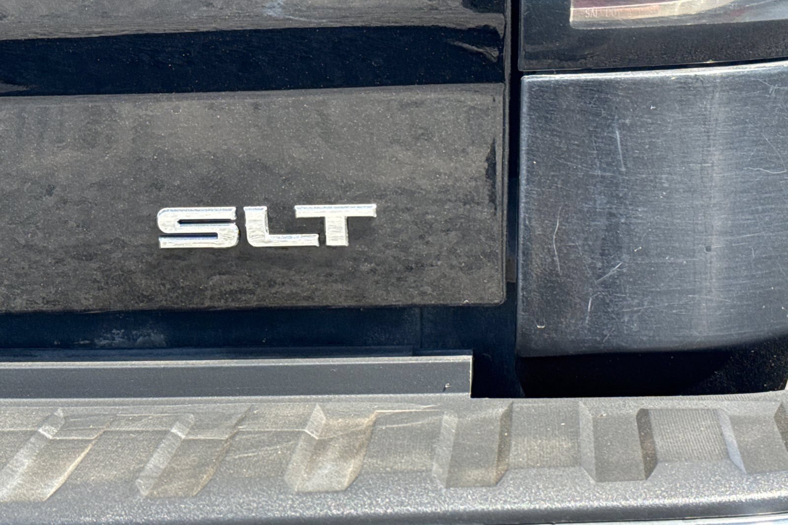 Used 2018 GMC Sierra 1500 SLT AWD/4WD image 48