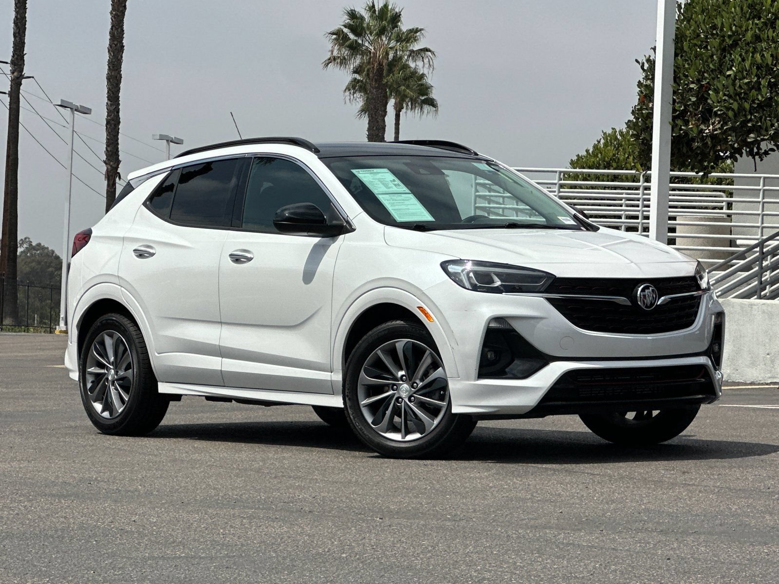 Used 2020 Buick Encore GX Essence w/ Sport Touring Package AWD/4WD image 8