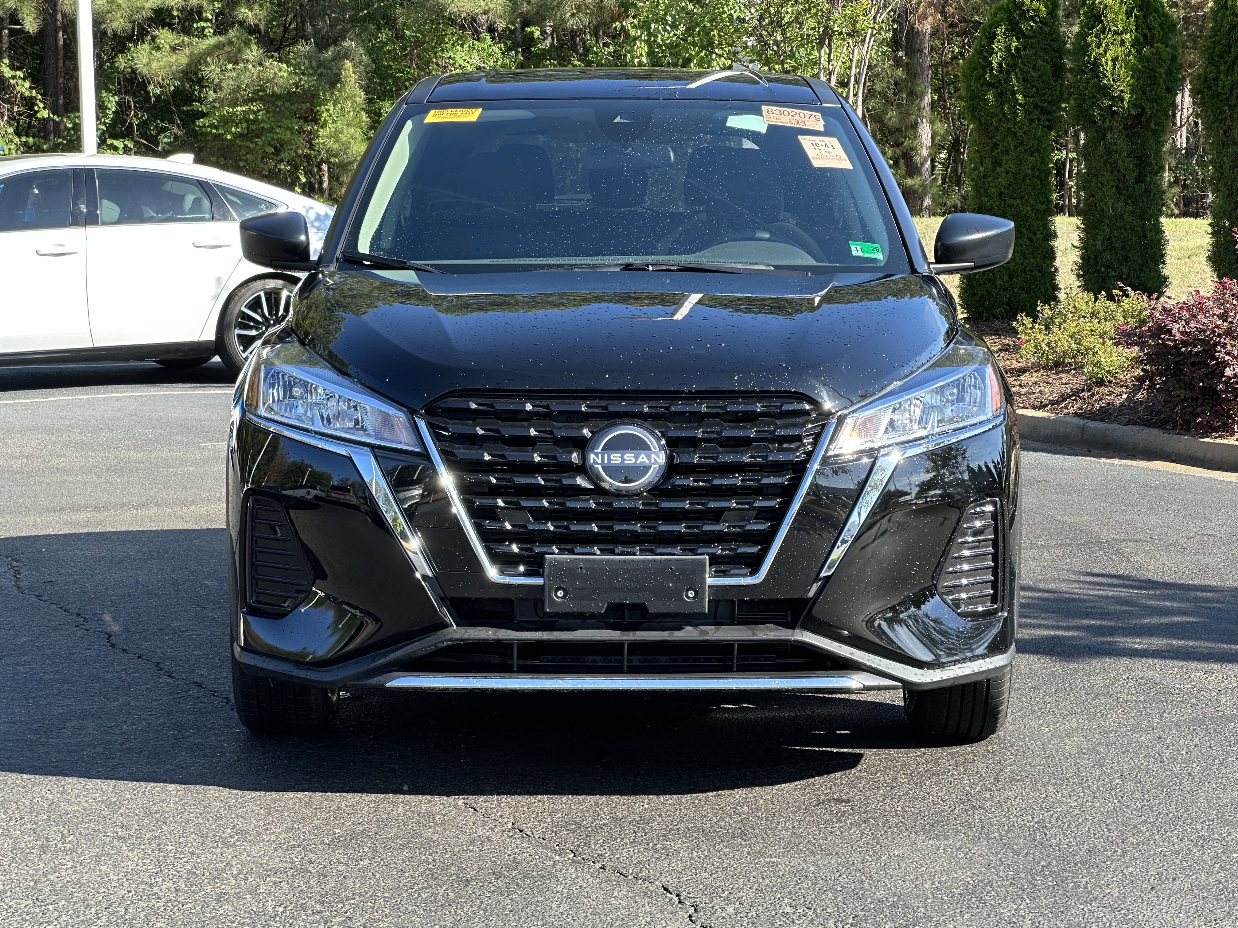 Used 2024 Nissan Kicks S FWD image 3